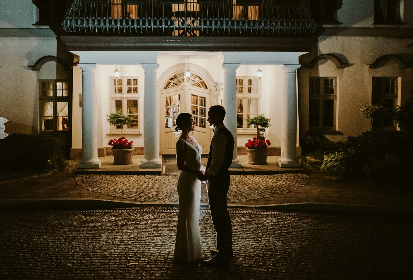 Elegancki ślub plenerowy