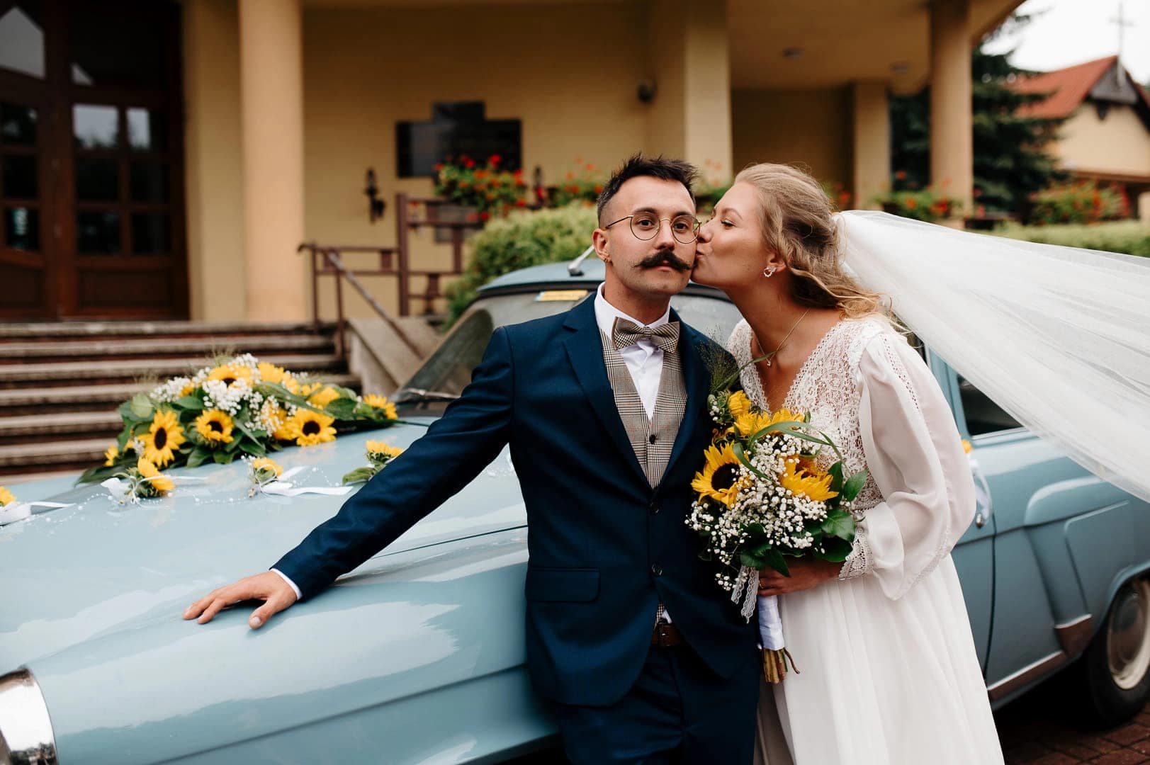 Reportaż ślubny - Miłość i słoneczniki - ślub w Katowicach